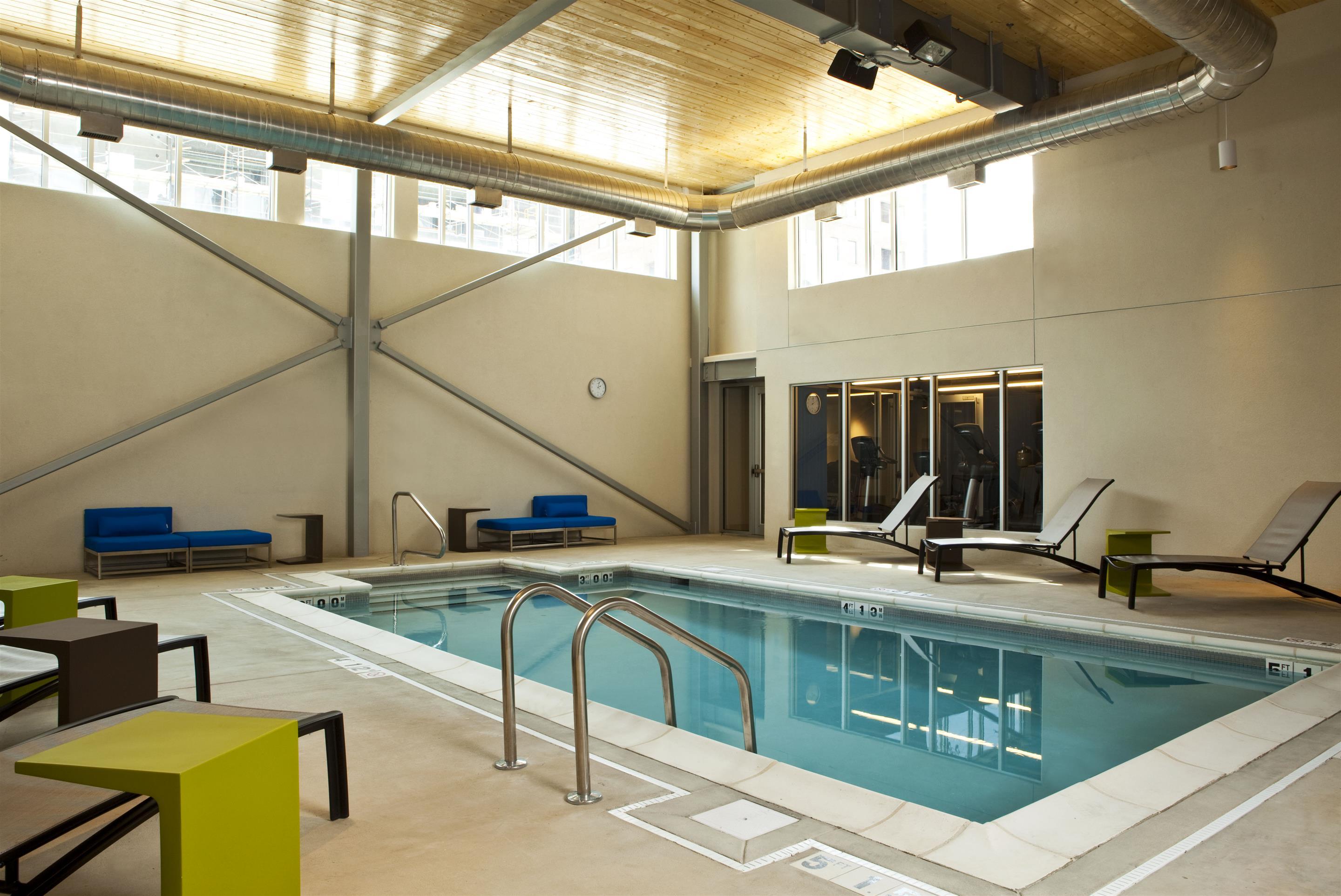 Aloft Birmingham Soho Square Hotel Homewood Bagian luar foto