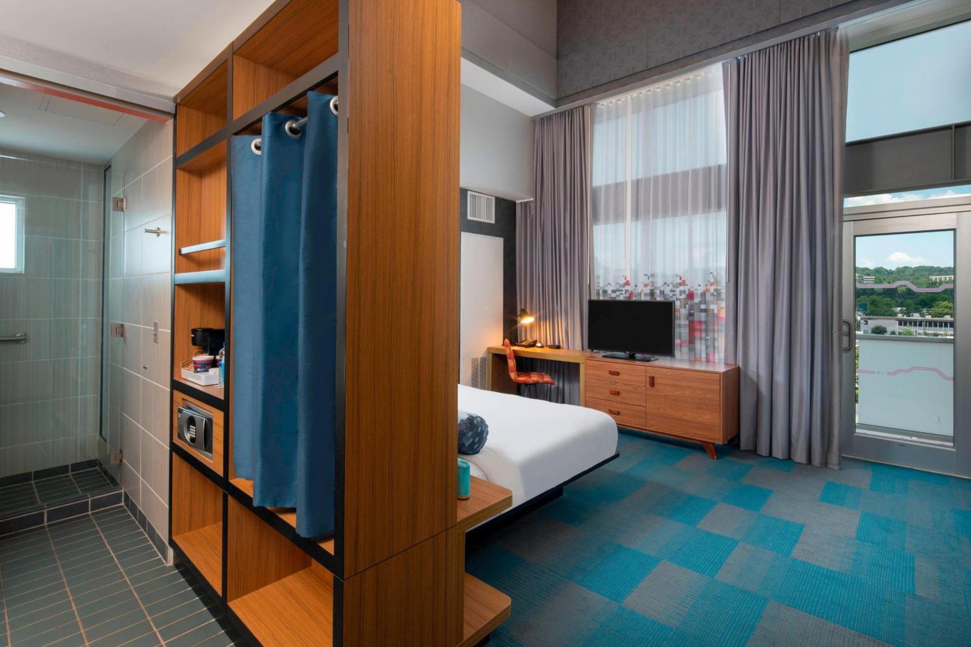 Aloft Birmingham Soho Square Hotel Homewood Bagian luar foto